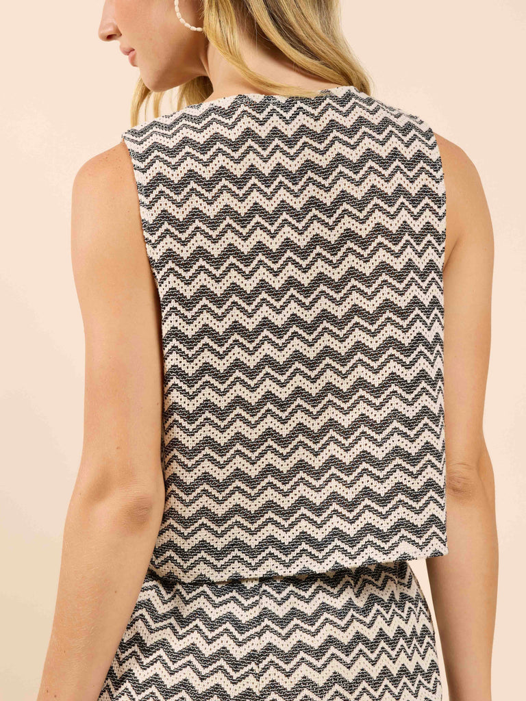 Clothes Inbetween INBETWEEN Chevron Button Tank – Habit Clothing Tofino